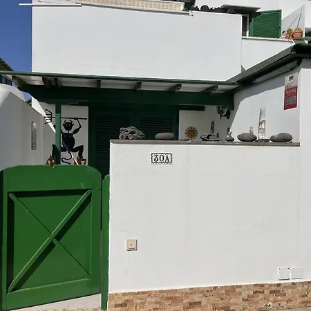 Eslanzarote Buganvilla House * بلايا بلانكا