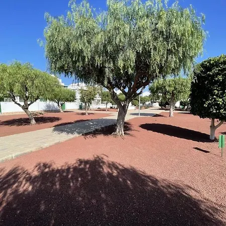 شقة Eslanzarote Buganvilla House