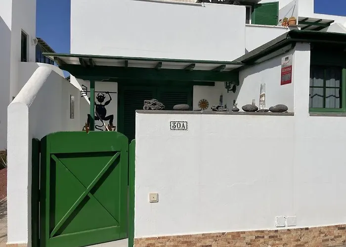 Eslanzarote Buganvilla House * بلايا بلانكا