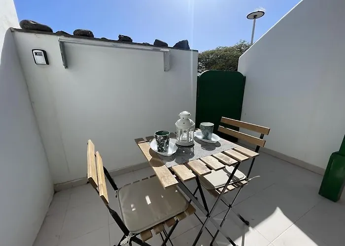 Eslanzarote Buganvilla House * بلايا بلانكا