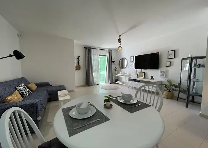 Eslanzarote Buganvilla House * بلايا بلانكا